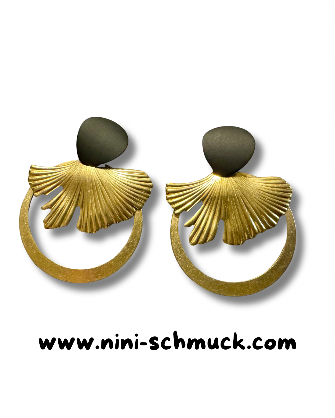 Golden Ginko Leaf